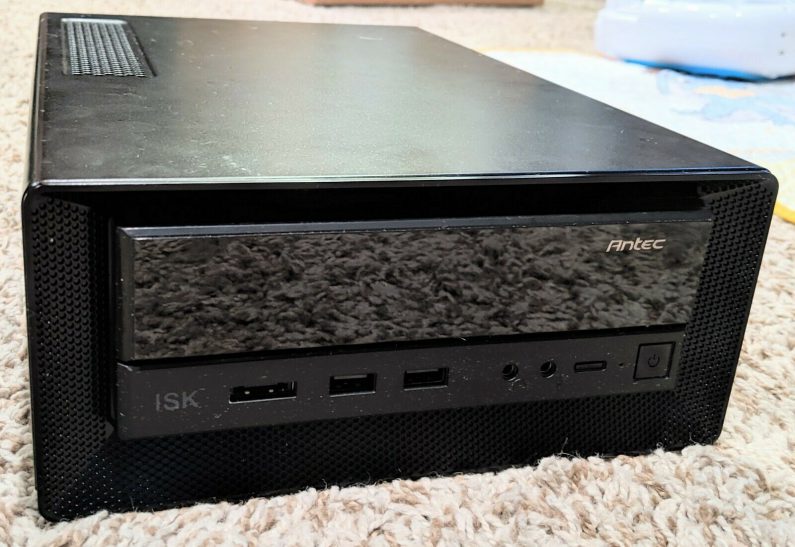 Custom pfSense Firewall Intel Atom D525 1.8GHz 4GB RAM 32GB SSD 3x Gigabit NIC